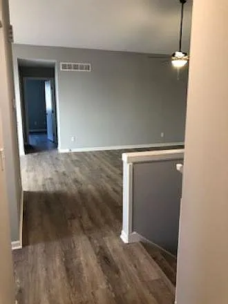 4910 Tucker St — Photo 10