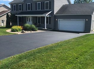 104 Ben Bar Cir, Whitesboro, NY 13492