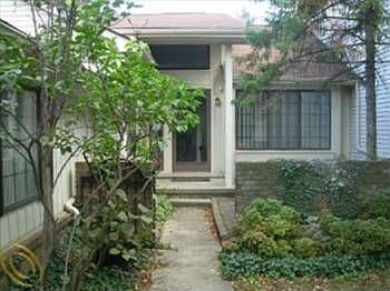 1st image of 7273 Creeks Bend Ct #1