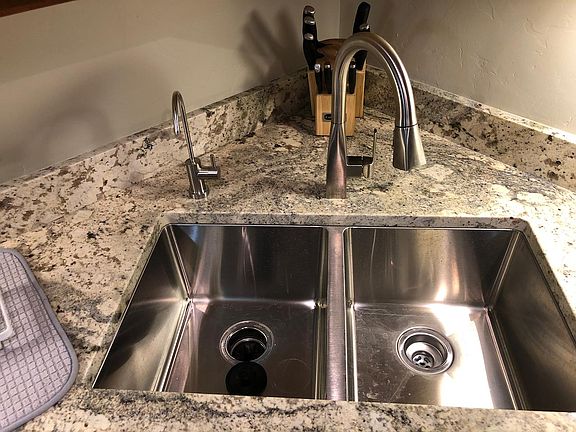 5th image of 446 N Campbell Ave Unit 3104