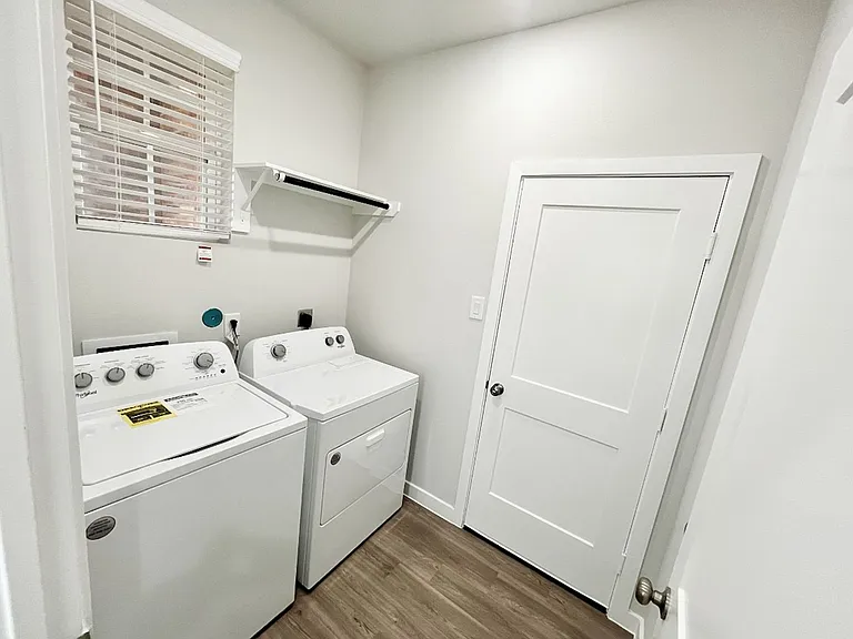 11848 Whirlaway Dr — Photo 15