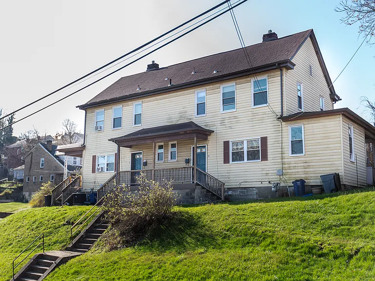 1600 Rutherford Ave #B — Photo 25