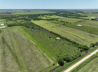 802 Heller Rd, Anahuac, TX 77514