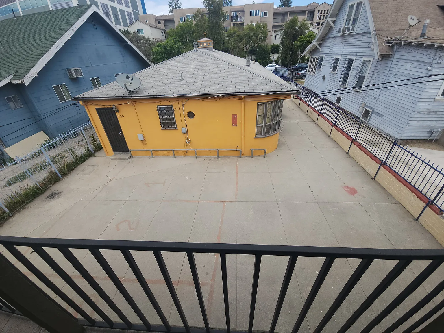 1 bed, 550 sqft, $1,800 — Photo 1