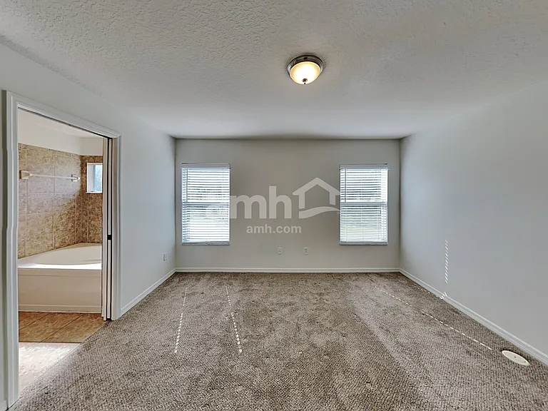 11531 84th Street Cir E #103 — Photo 9