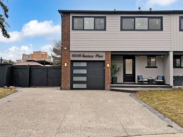 6006 Sundance Pl, Mississauga, ON L5N 2B4