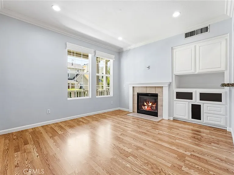 24 Corbin St — Photo 5