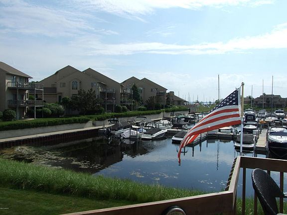 5th image of 1468 W Harbour Towne Cir