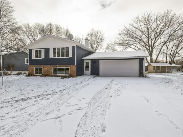 314 Alan St SW, Hutchinson, MN 55350