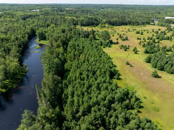 2829 E Highway 2, Grand Rapids, MN 55744