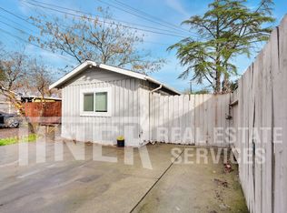 2922 Walnut Ave, Carmichael, CA 95608