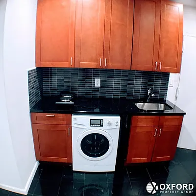 Rented by Oxford Property Group | media 3