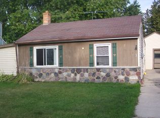 704 North St, Random Lake, WI 53075