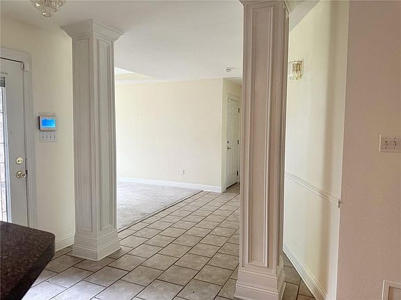5th image of 2415 Amy Dr