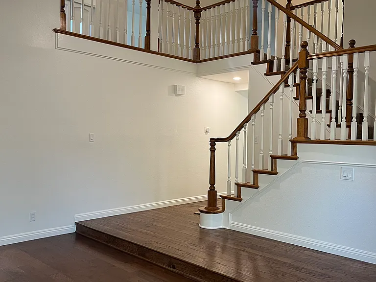 6600 Lasaine Ave — Photo 2