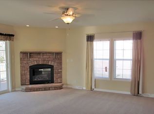 24 Pinetree Ln, Mays Landing, NJ 08330