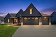 photo property thumbnail
