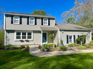 279 Woodland Rd, Mansfield, CT 06268