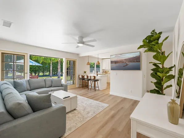 242 La Marina, Santa Barbara, CA 93109