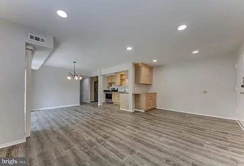 2904 Kings Chapel Rd #9 Photo 1 2904 Kings Chapel Rd #9 Photo 1