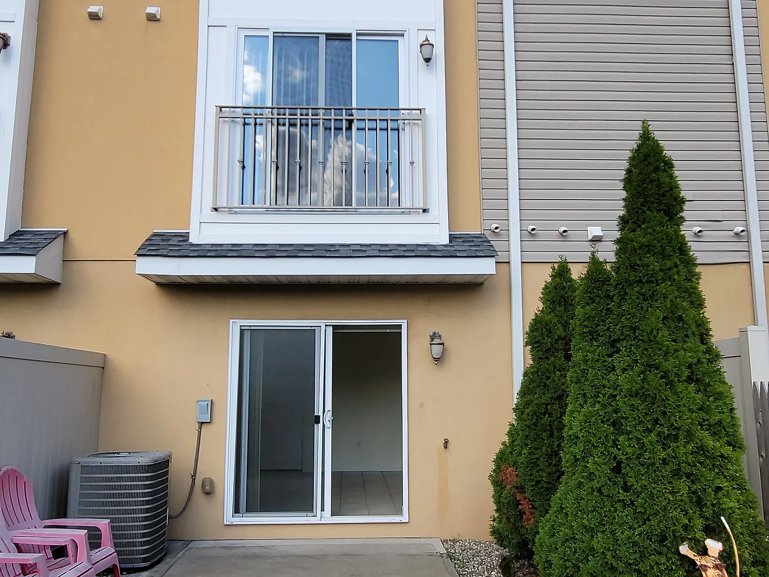 3 bed, 1778 sqft, $3,500 — Photo 3