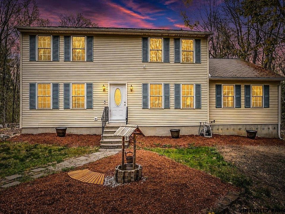 1st image of 84 Horizon Lane