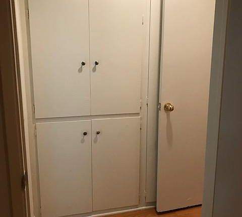 5th image of 1435 S Bundy Dr APT 4