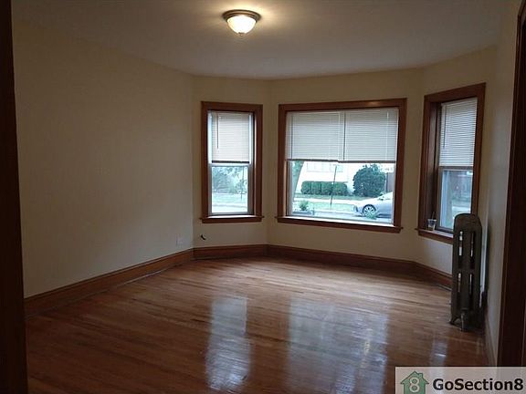 2nd image of 5401 W Berenice Ave #2