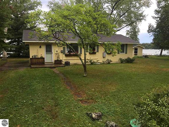 2nd image of 14672 Williams Dr