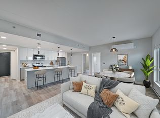 2735 Pembina Hwy #408, Winnipeg, MB R3T2H5