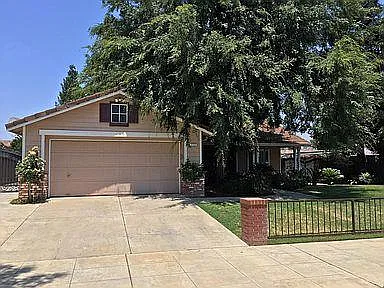 2737 San Jose Ave