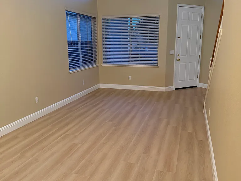6483 Crestview Cir — Photo 5