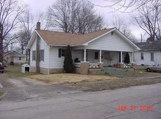 212 W 7th St, Bicknell, IN