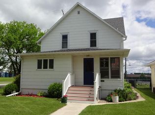 872 Central Ave N, Valley City, ND 58072