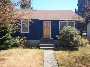 7510 34th Ave SW, Seattle, WA 98126