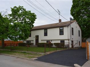 11 Rock Ave, Pawtucket, RI 02861