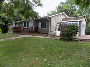 9894 E Gilmore Ridge Rd, Nashville, IN 47448