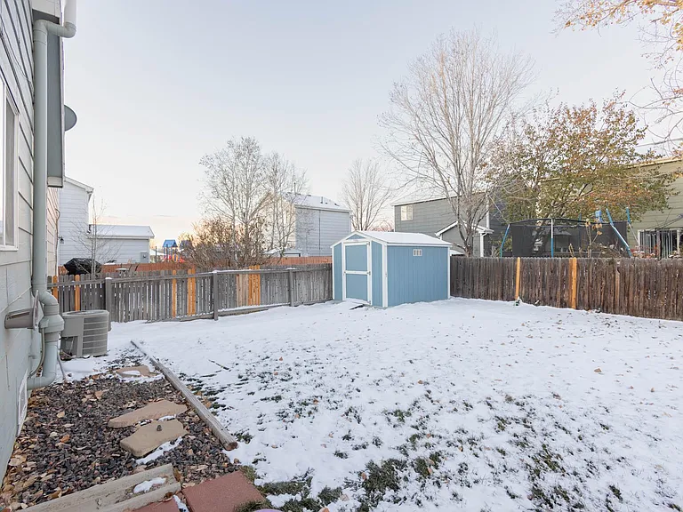 10125 Fairfax Ct — Photo 19
