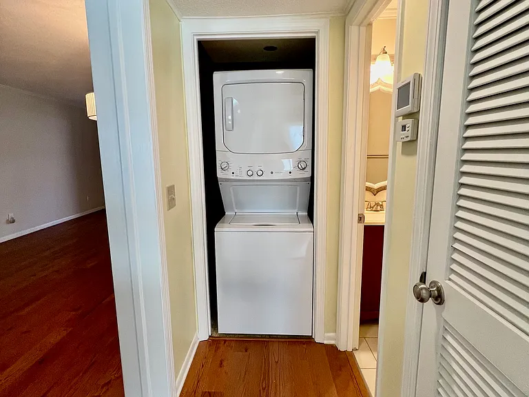 In unit washer & dryer
