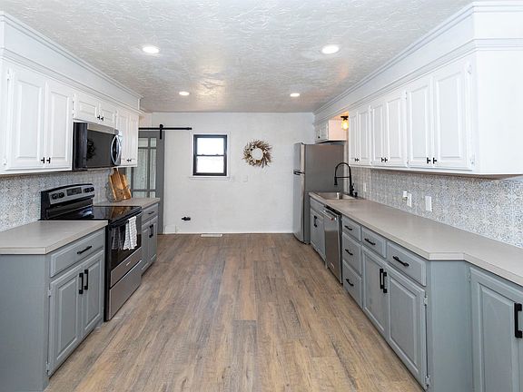 5th image of 3105 S Plainsman Rd