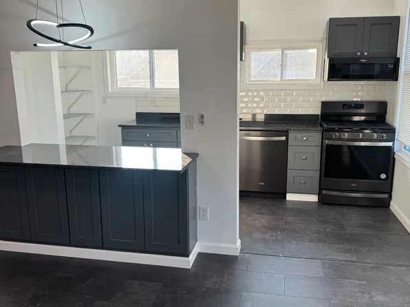 216 W Sycamore St APT 2, Pittsburgh, PA 15211