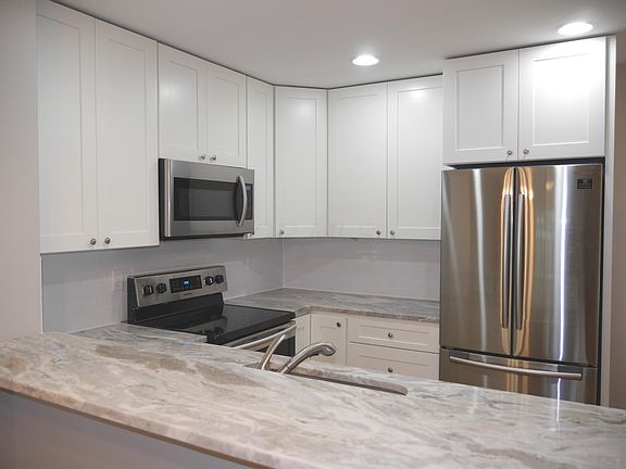 3rd image of 5710 Kilbury Ln