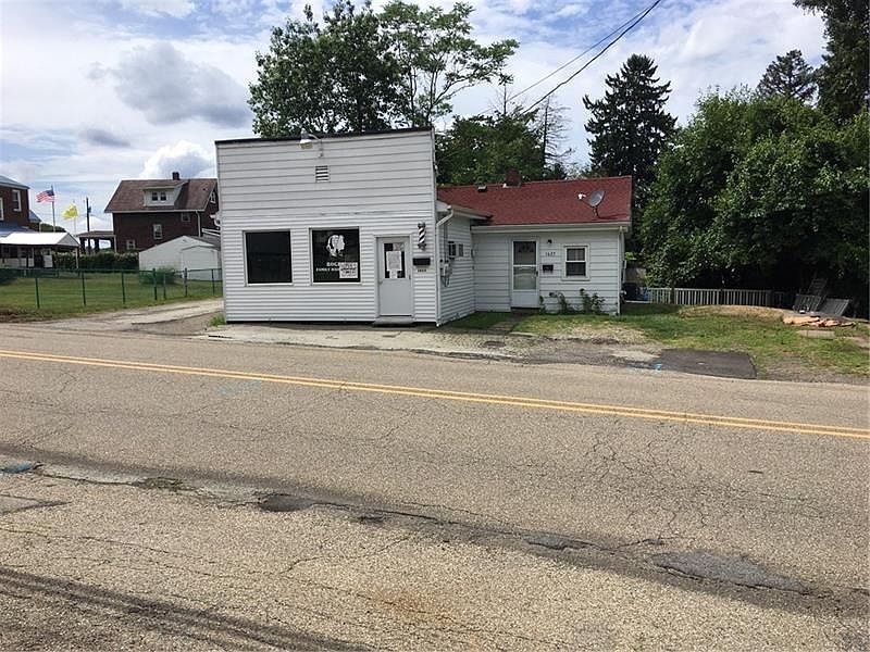 2nd image of 1625 7th Street Rd
