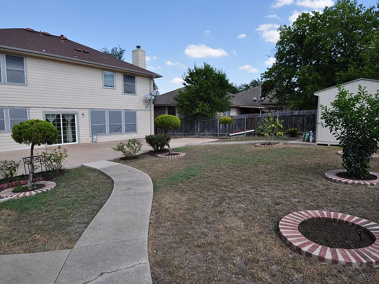 12427 Zeller Ln — Photo 29