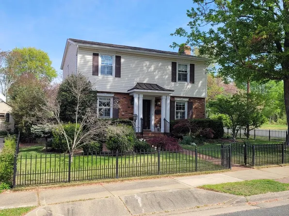 701 Mary Ball St, Fredericksburg, VA 22401