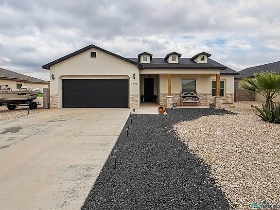 3rd image of 3808 Selman Ct