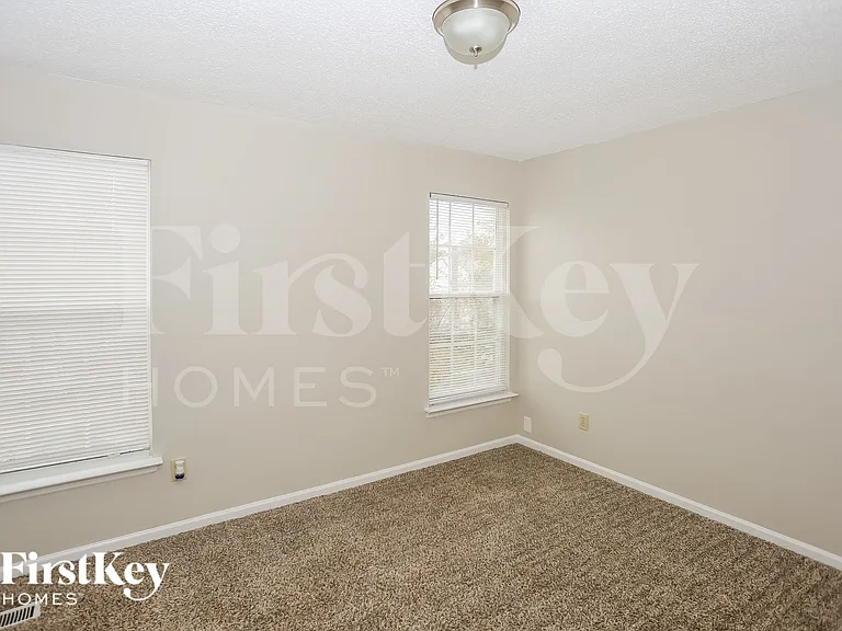 9419 White Cedar Ct — Photo 15