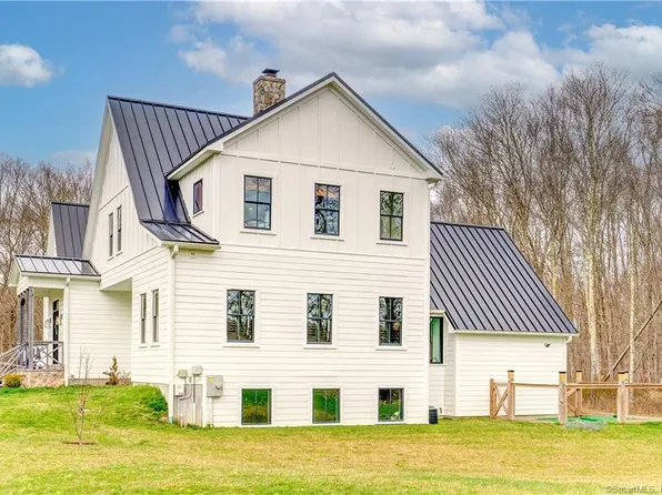 445 Wheeler Road, Stonington, CT 06378