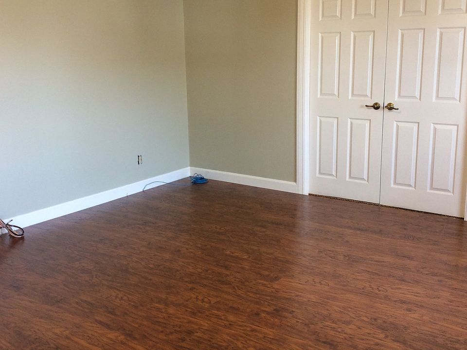 2nd image of 3520 Park Ave