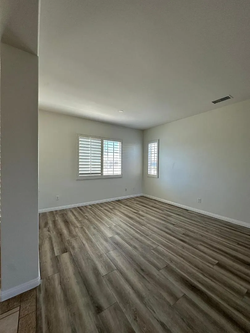 110 Francesca Ct — Photo 4